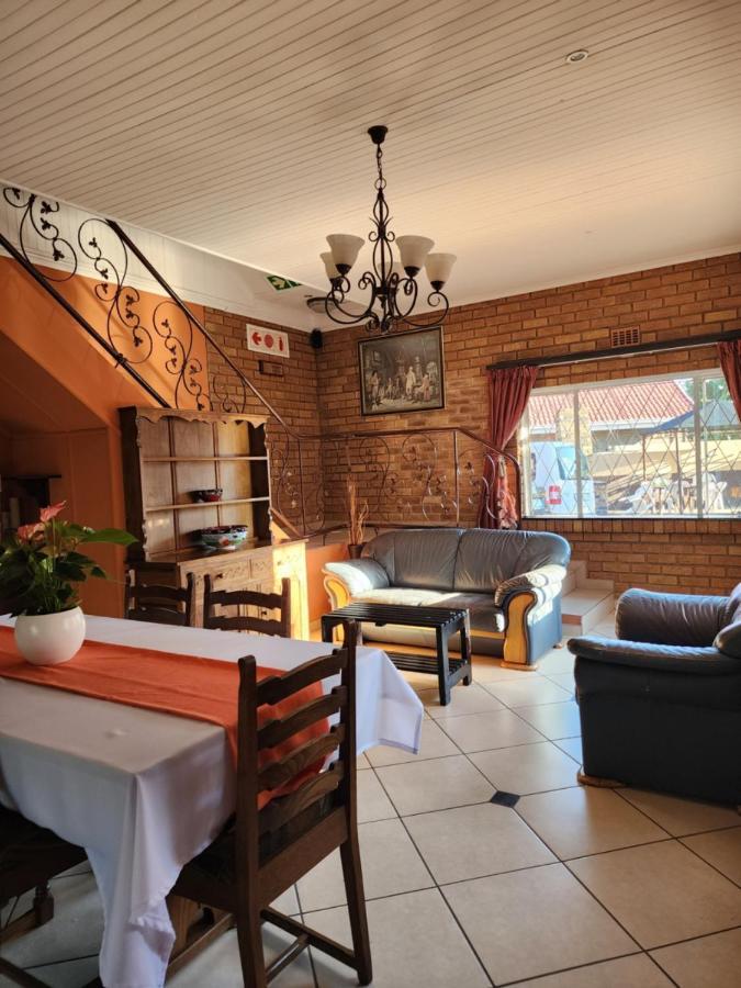 Southy Inn By The Lake Benoni Eksteriør bilde